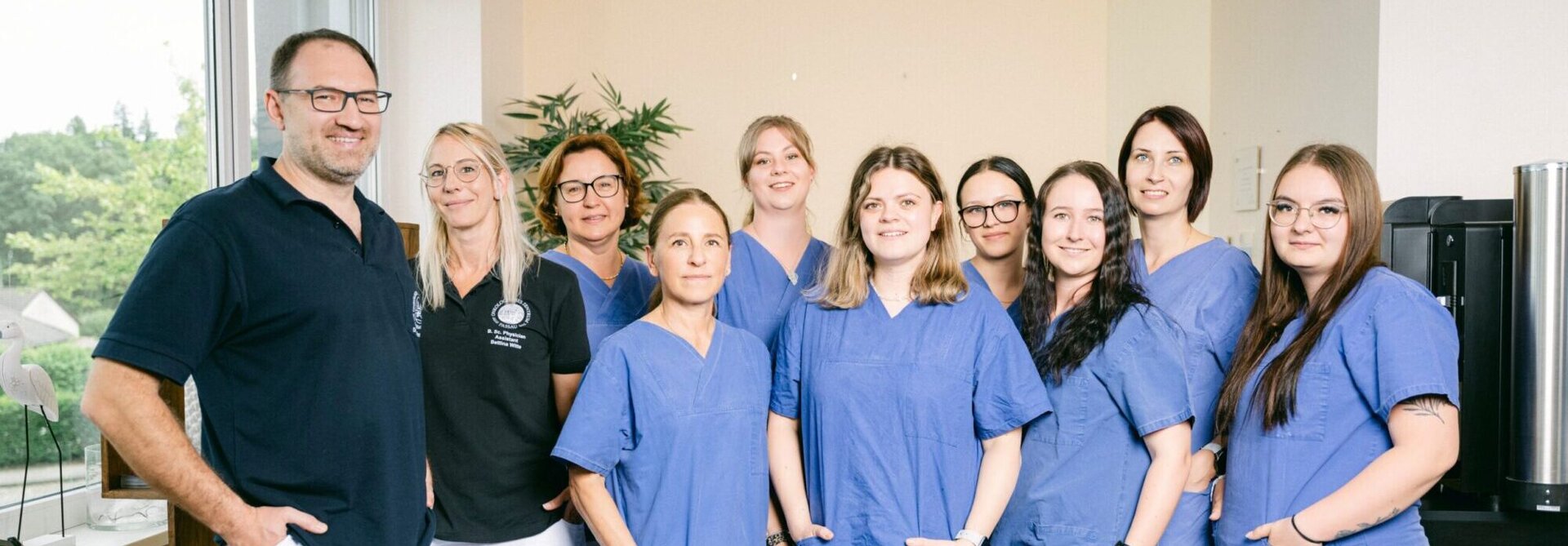 Das Team des Onkologischen Zentrum Passau ist zu sehen