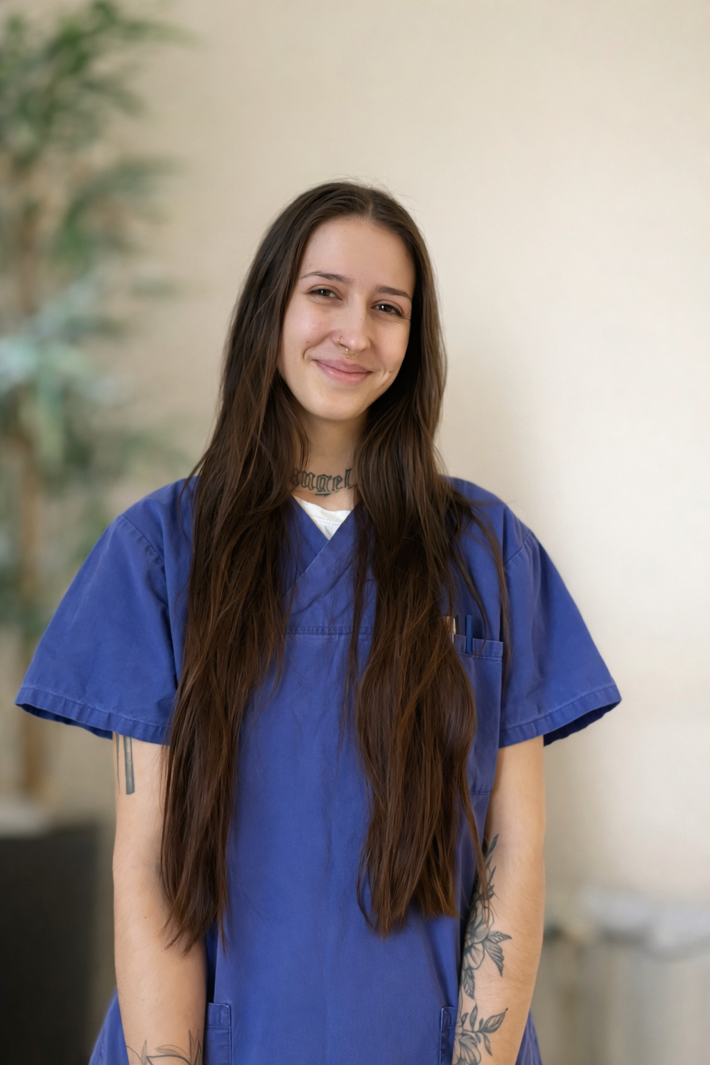 Frau Zirin lächelt in die Kamera.