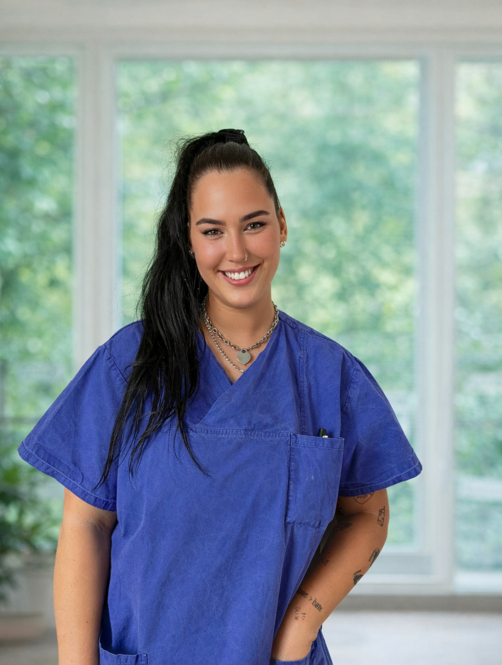 Vanessa Bommel lächelt in die Kamera